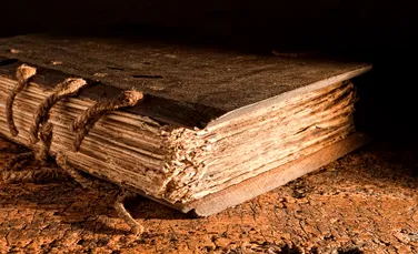 Un manuscris medieval a dezvăluit numele unei femei misterioase din Anglia